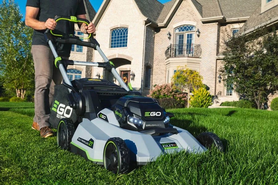 electric start lawn mowers